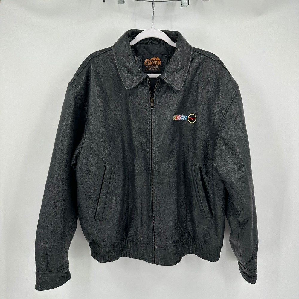 Canyon Outback Mens Black Leather NASCAR TNT Bomber Jacket Size XL Lined